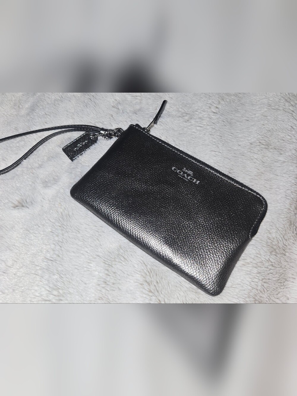 Coach Slim Leather Wristlet Wallet - Silver/Grey
